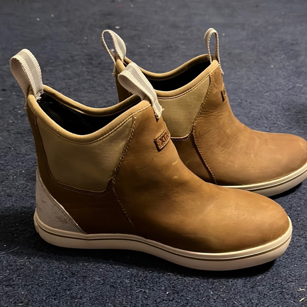 Xtratuf brown leather